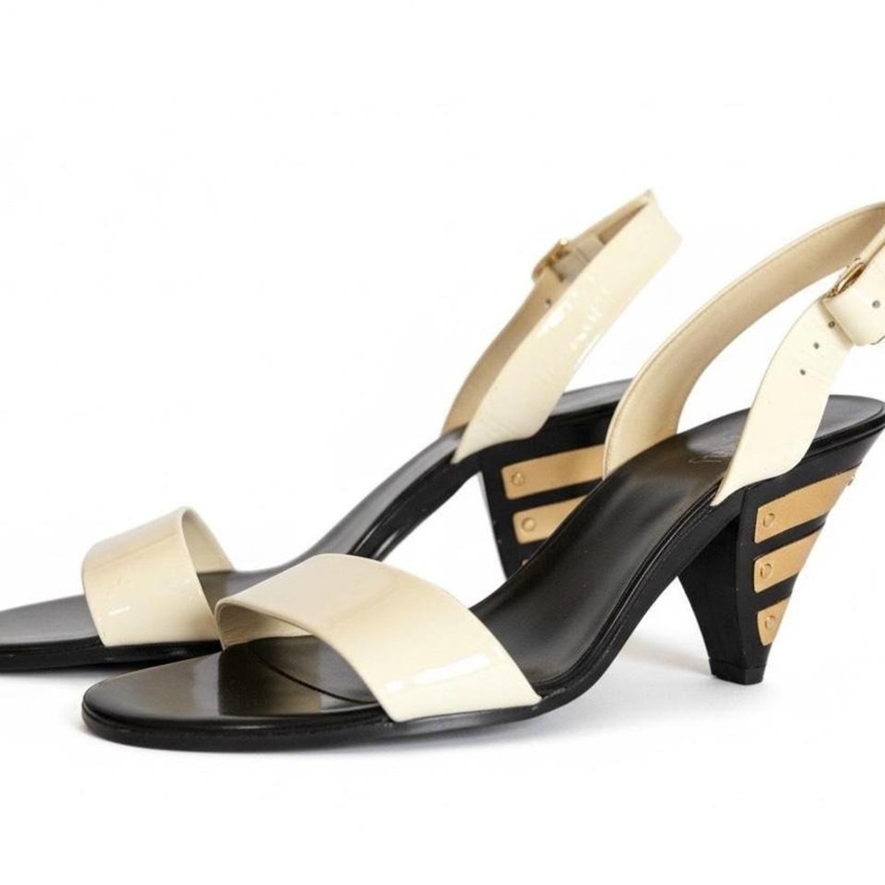 MICHAEL KORS Cream & black patent leather kitten heels